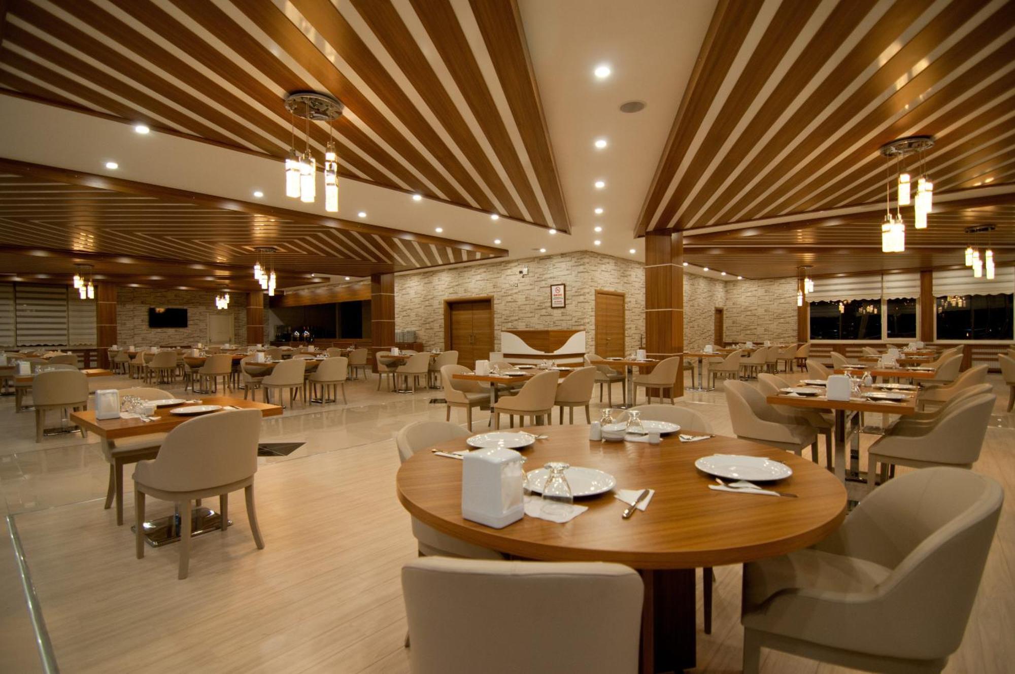 Mus Grand Hotel Bagian luar foto